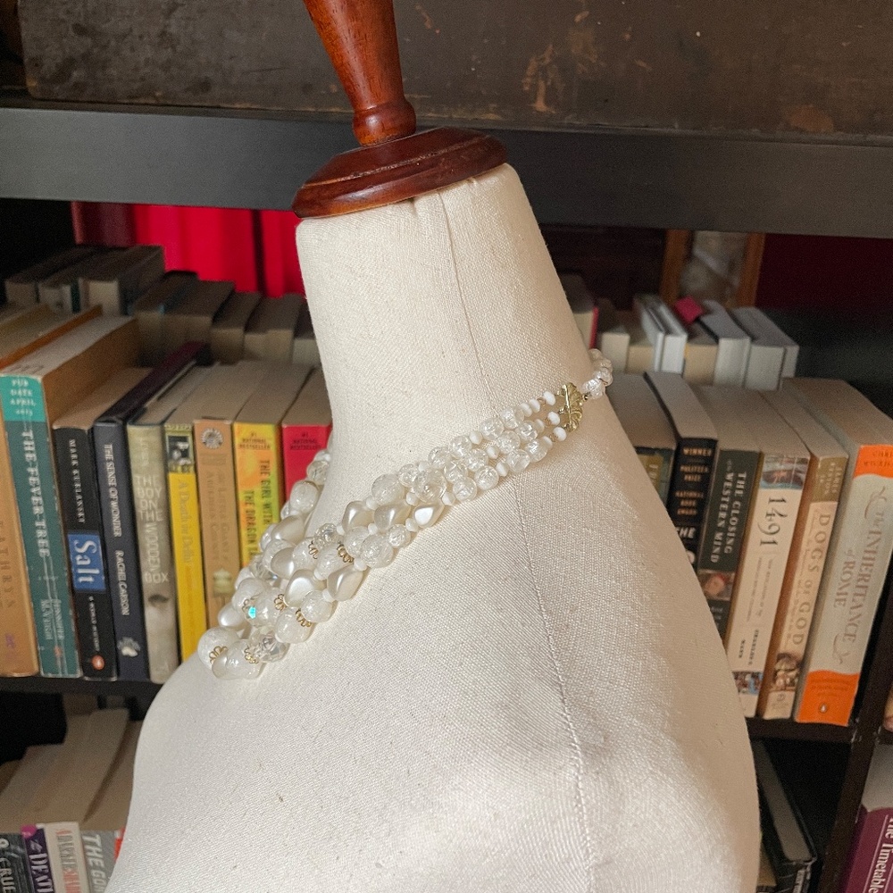 vintage necklace set - Picture 2 of 11